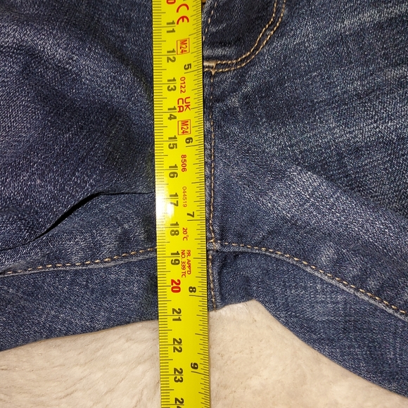 Lucky Brand Women's Dark Blue Sweet Boot Leg Jeans Size 2/26 - Picture 9 of 10